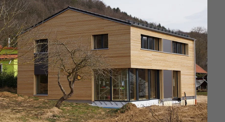 Modernes Holzhaus von Rupprecht Holzbau